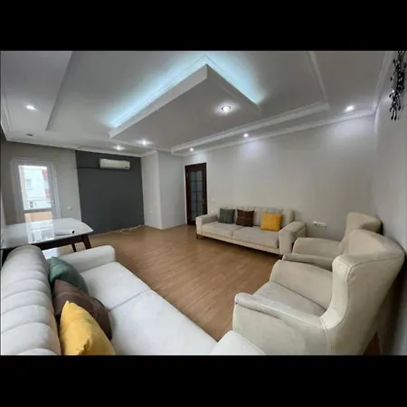 Apartment Guezel